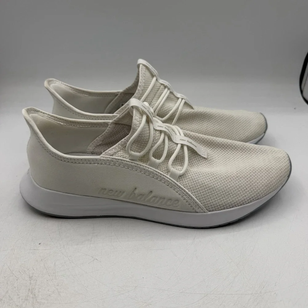 New Balance Dynasoft Lowky Alt Running Shoes Womens 10 B White Sneakers WALWKALW